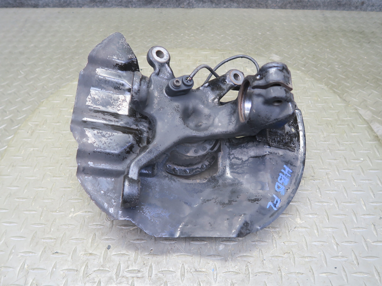 01-06 BMW E46 330ci RWD Front Left Spindle Knuckle Wheel Hub Bearing 119K OEM