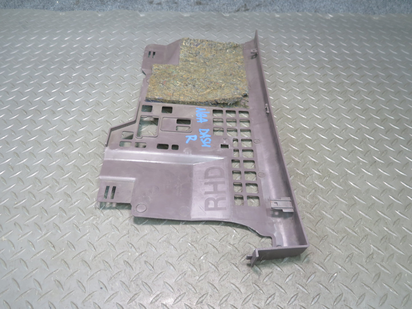 95-97 Nissan Gloria HY33 VIP Front Right Under Dash Lower Trim Panel Brown OEM