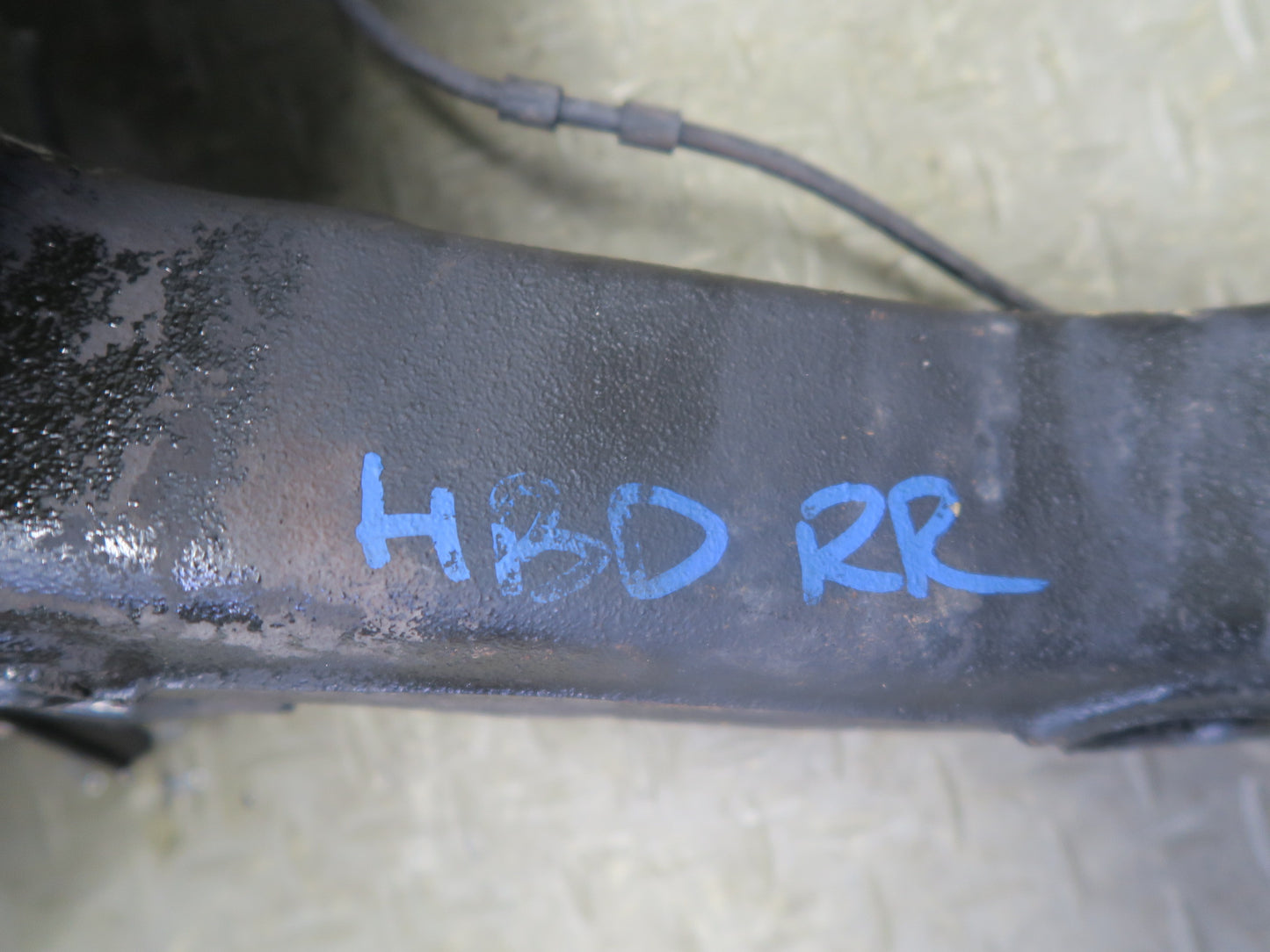 01-06 BMW E46 330ci RWD Rear Right Knuckle Wheel Hub Trailing Arm 119K Miles OEM
