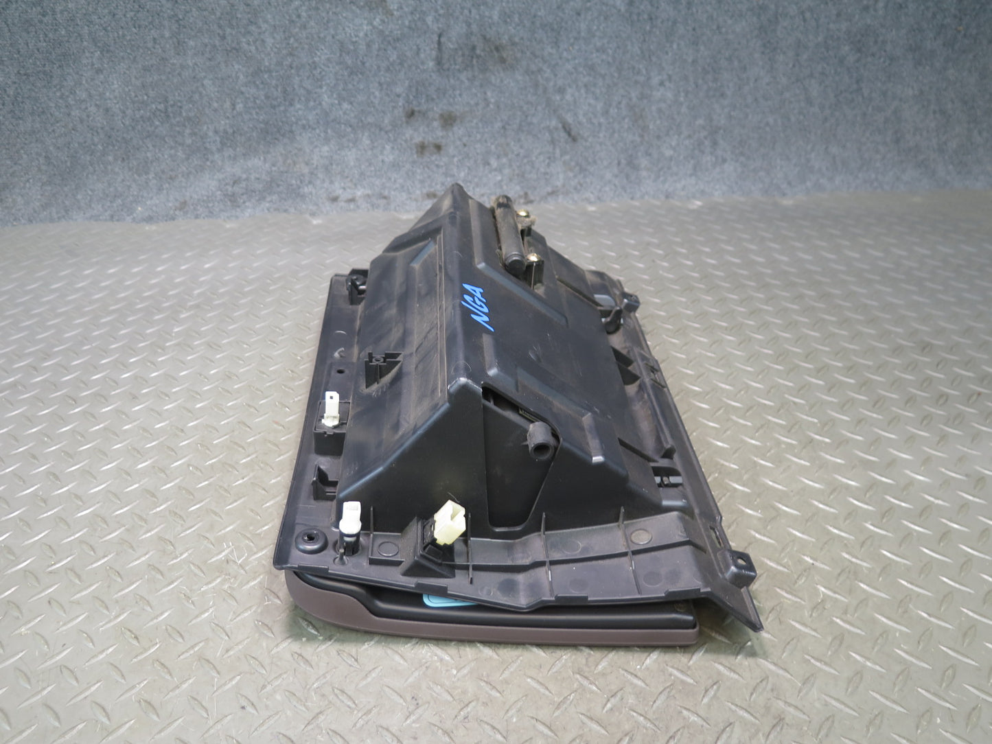 95-97 Nissan Gloria HY33 VIP Dash Glove Box Compartment Storage Brown OEM