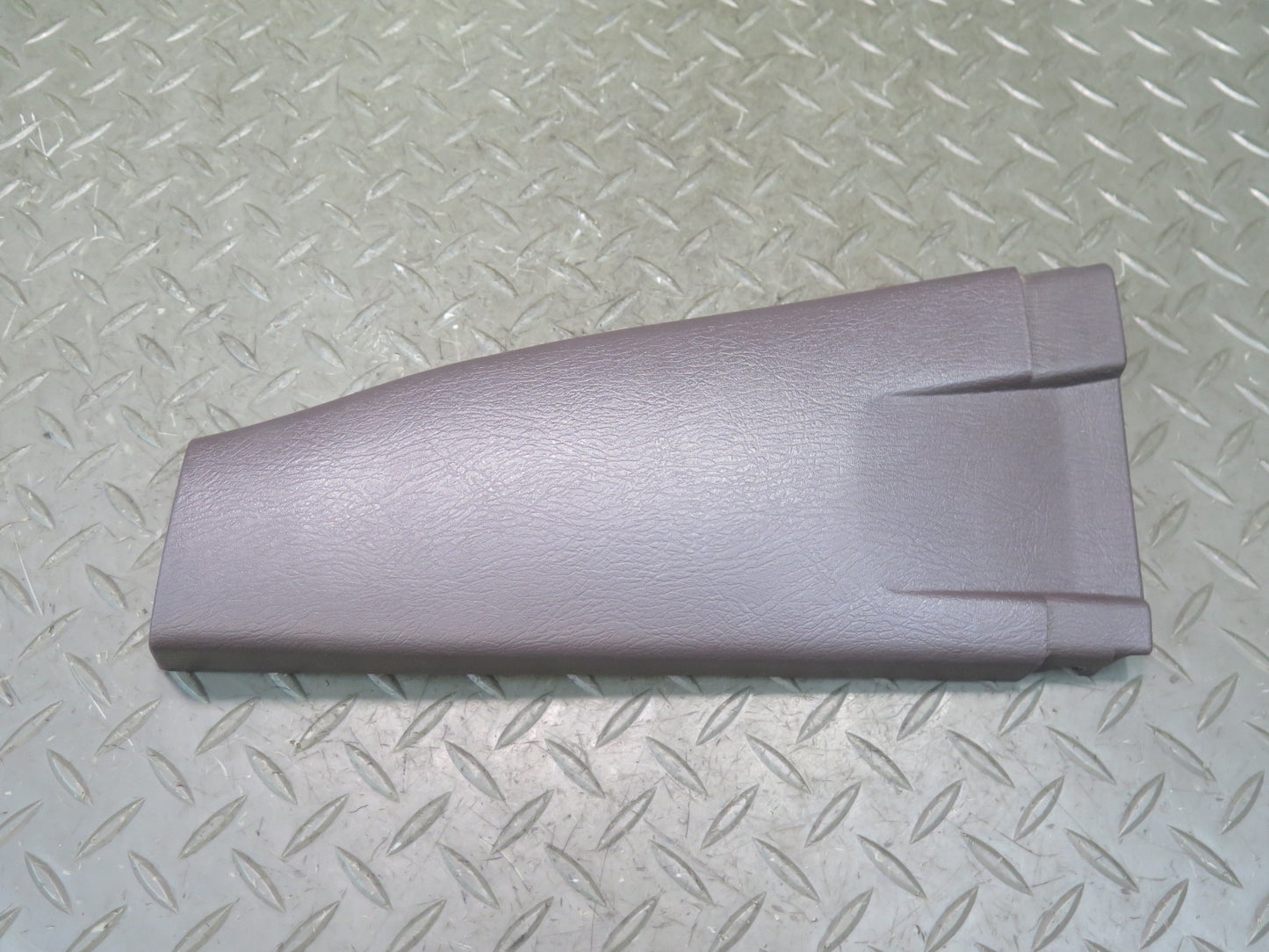 95-97 Nissan Gloria HY33 VIP Set of 2 Rear Middle B Pillar Trim Cover Brown OEM
