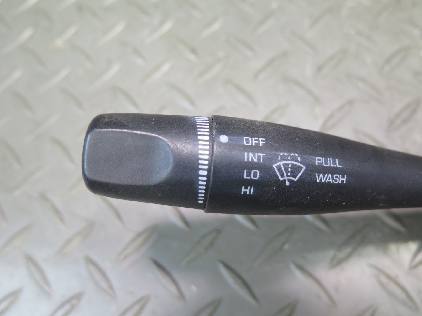 95-97 Nissan Gloria HY33 Steering Column Headlight Wiper Switch Assy OEM
