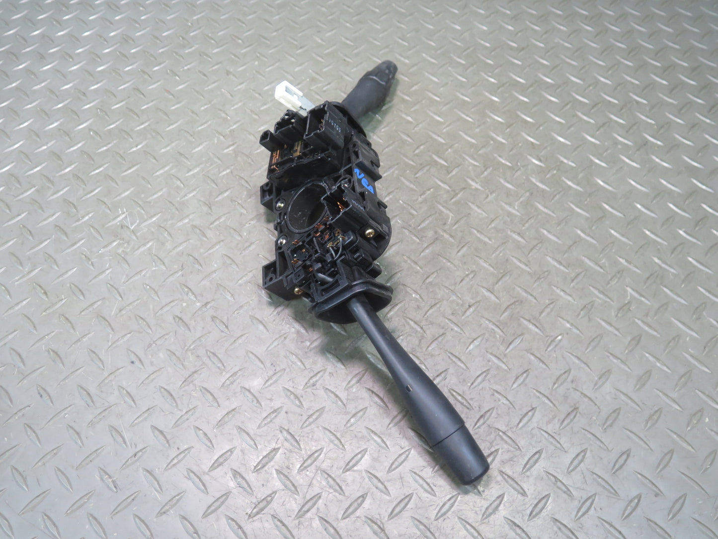 95-97 Nissan Gloria HY33 Steering Column Headlight Wiper Switch Assy OEM
