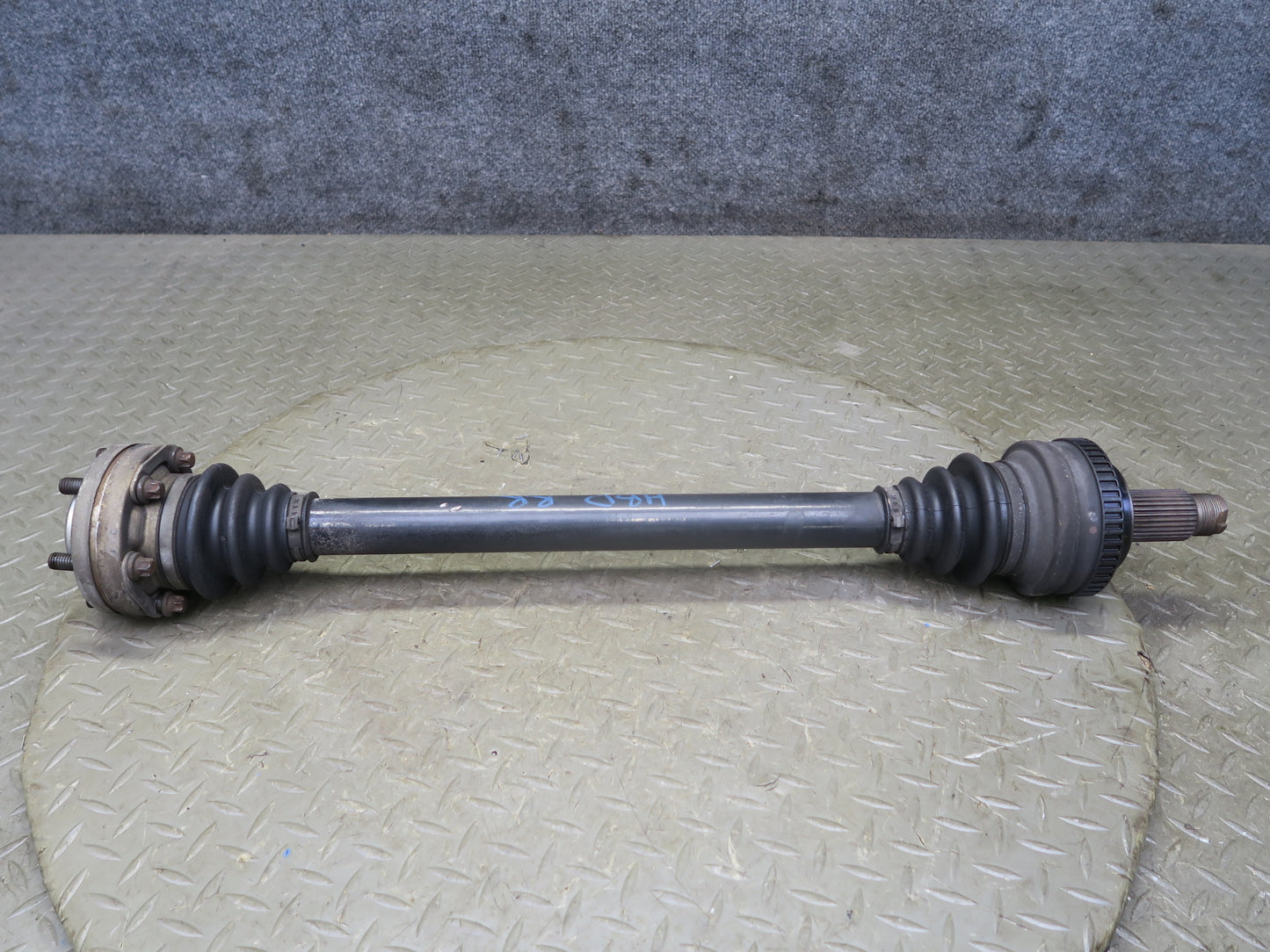 01-06 BMW E46 330Ci M54 RWD A/T Rear Right Suspension Axle Shaft 7505290 OEM