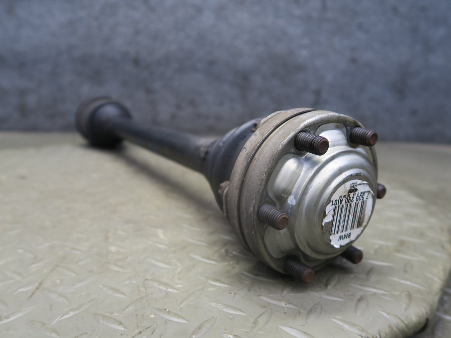 01-06 BMW E46 330Ci M54 RWD A/T Rear Right Suspension Axle Shaft 7505290 OEM