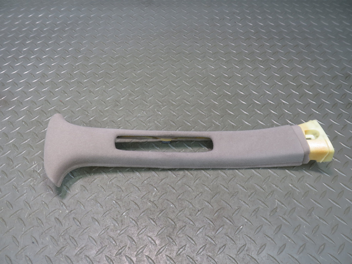 95-97 Nissan Gloria HY33 VIP Set of 2 Rear Upper B Pillar Trim Cover Brown OEM
