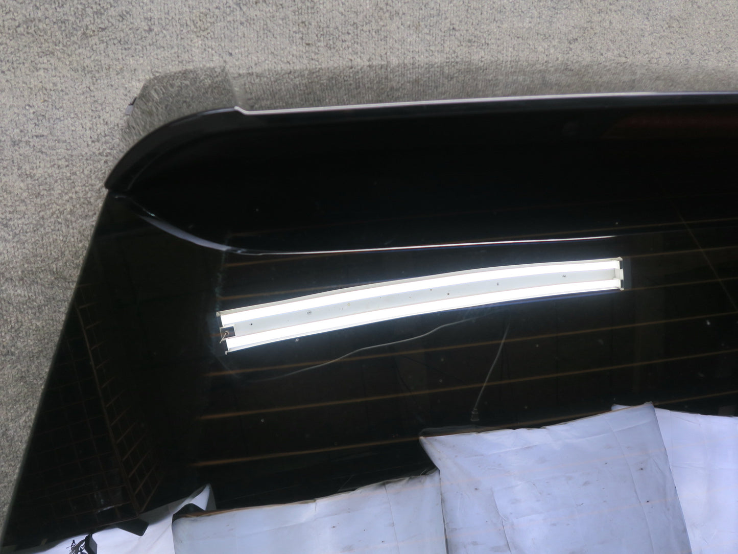 00-06 BMW E53 X5 Rear Trunk Lid Liftgate Upper Panel w Glass Black OEM