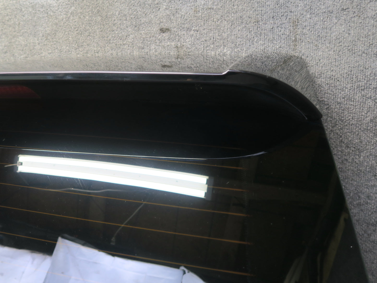 00-06 BMW E53 X5 Rear Trunk Lid Liftgate Upper Panel w Glass Black OEM