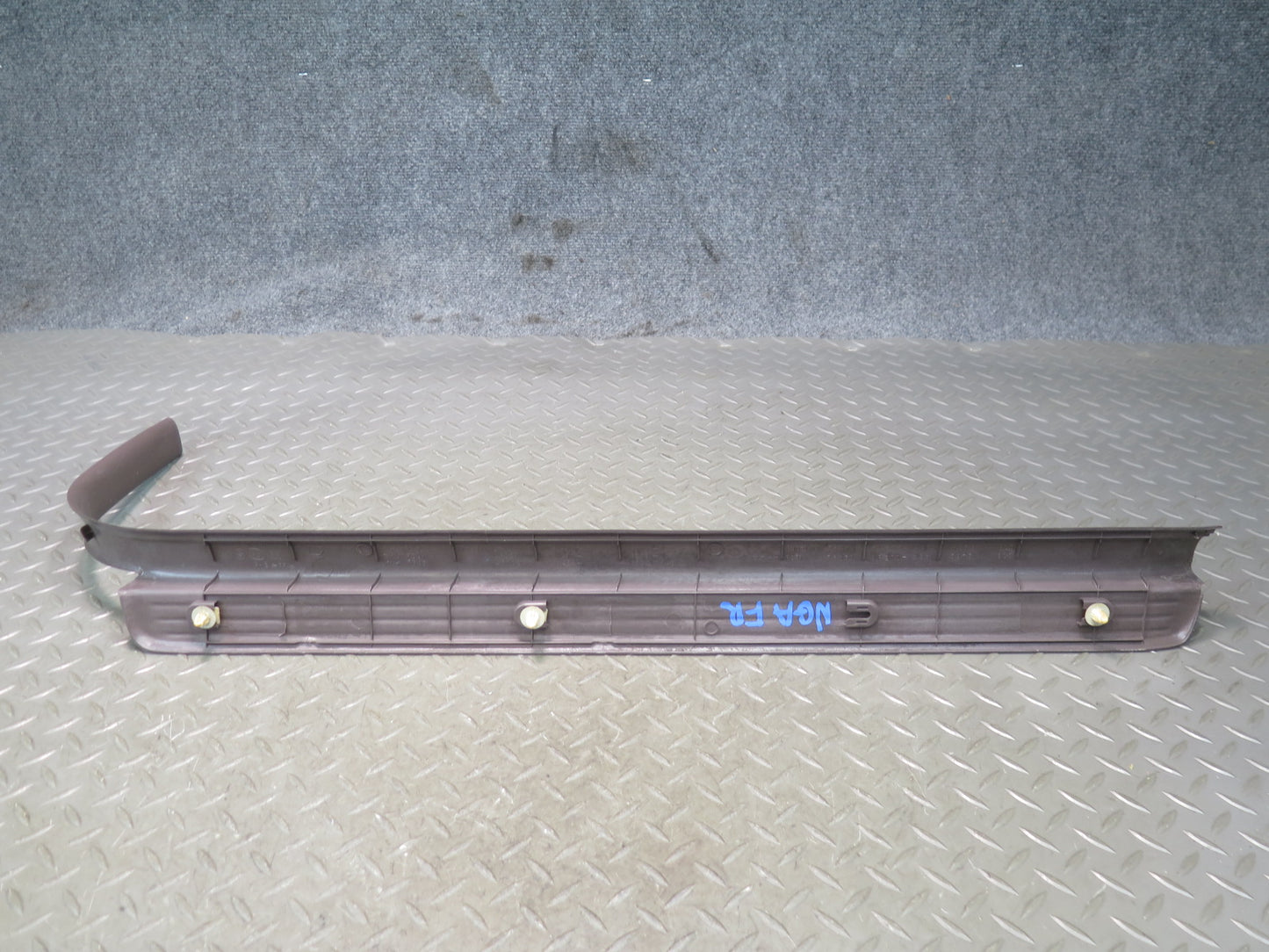 95-97 Nissan Gloria HY33 Set of 4 Front & Rear Door Scuff Sill Plate Trim OEM