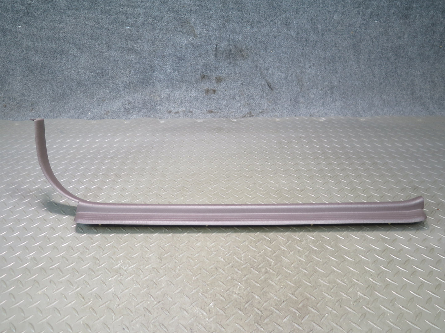 95-97 Nissan Gloria HY33 Set of 4 Front & Rear Door Scuff Sill Plate Trim OEM