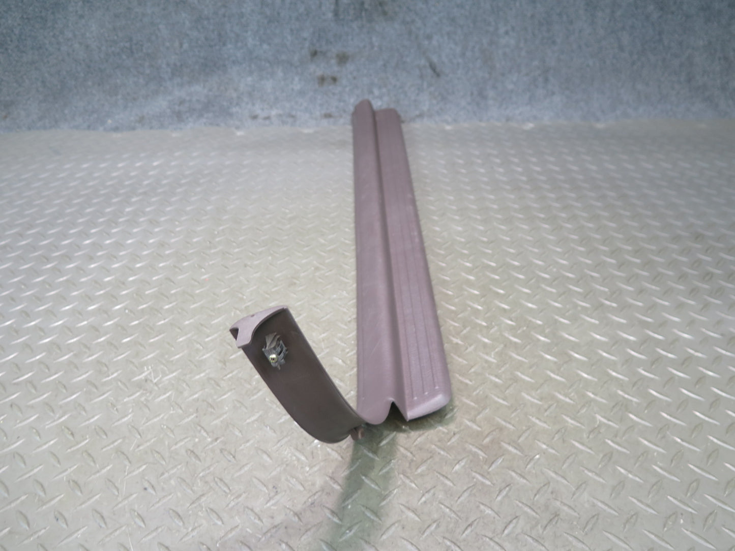 95-97 Nissan Gloria HY33 Set of 4 Front & Rear Door Scuff Sill Plate Trim OEM