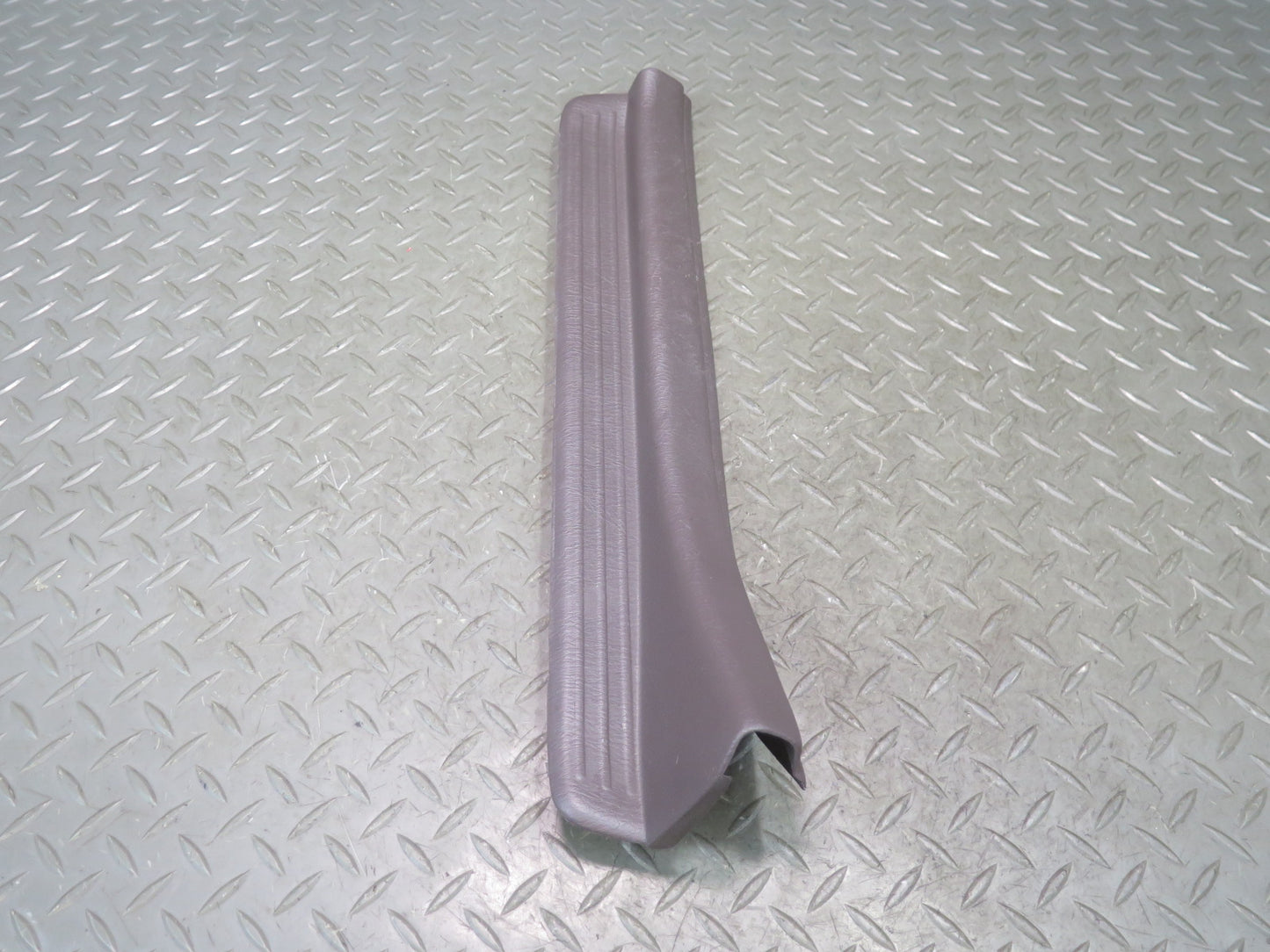 95-97 Nissan Gloria HY33 Set of 4 Front & Rear Door Scuff Sill Plate Trim OEM