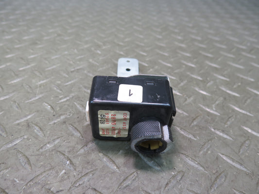 95-97 Nissan Gloria Cedric HY33 DAY Time Running Light Control Module OEM
