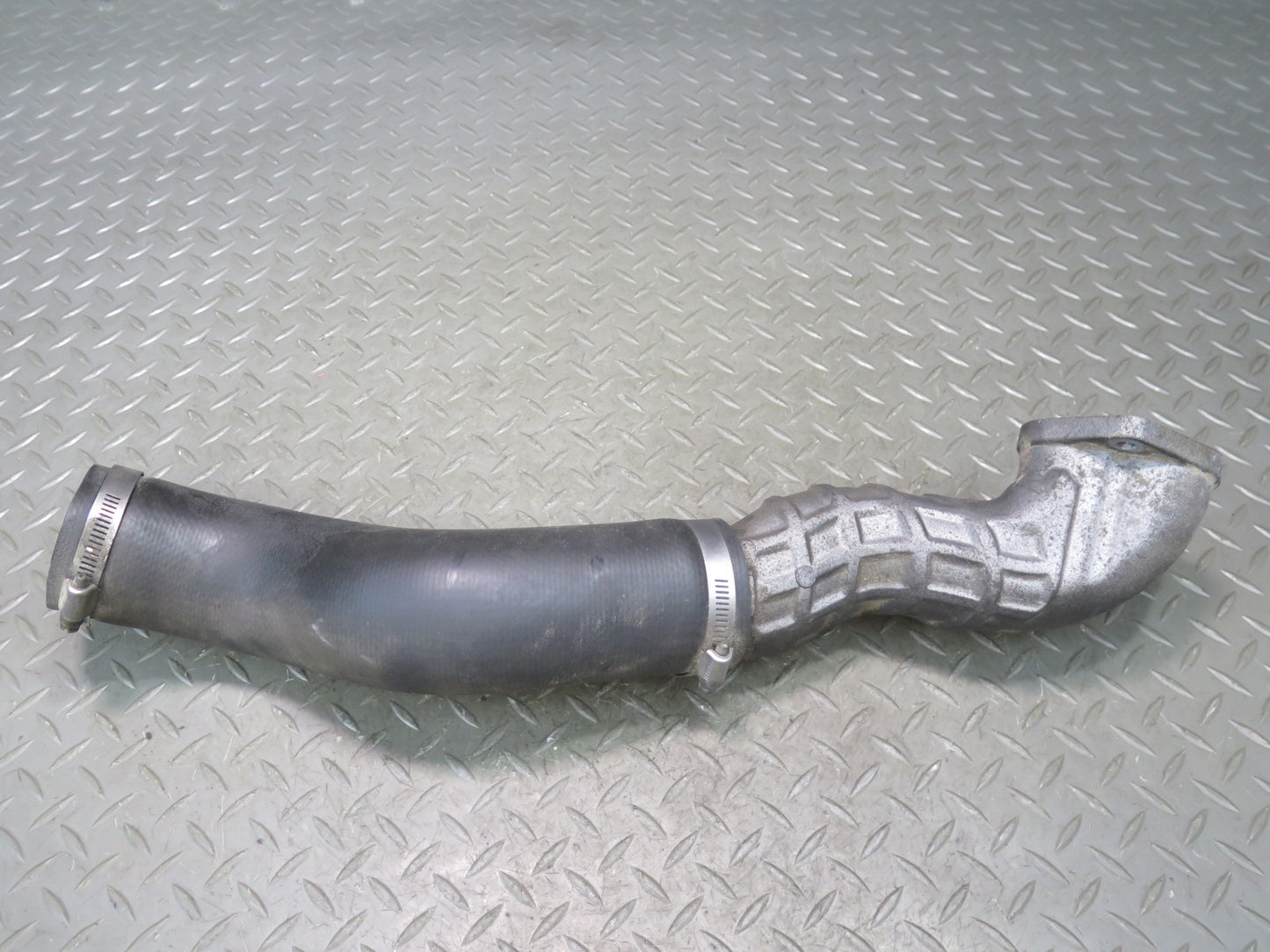 95-97 Nissan Gloria HY33 VQ30DET Turbo Right Intercooler Air Hard Pipe Line OEM
