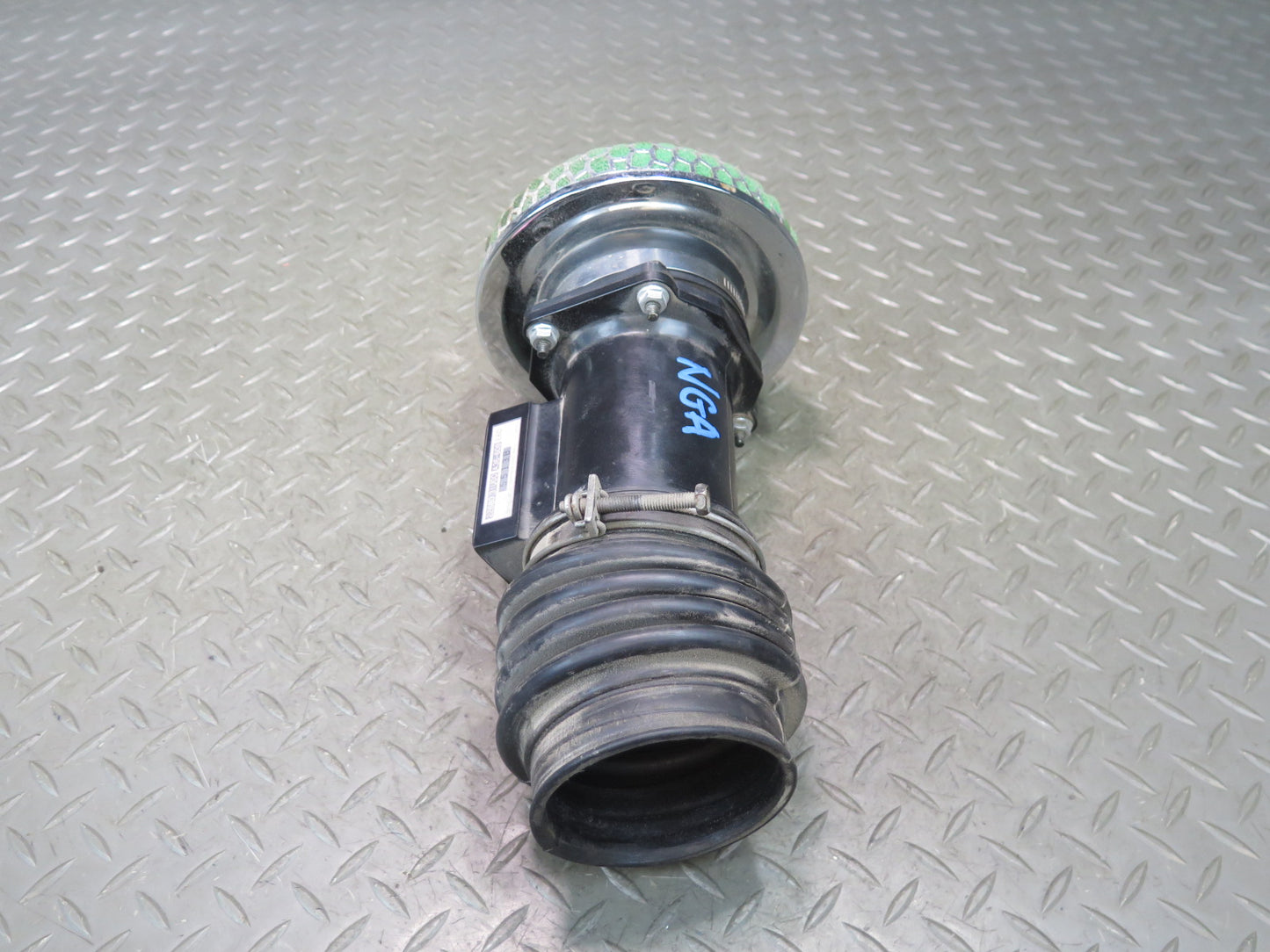 95-97 Nissan Gloria HY33 VQ30DET Air Intake Cleaner Filter w MAF Sensor OEM