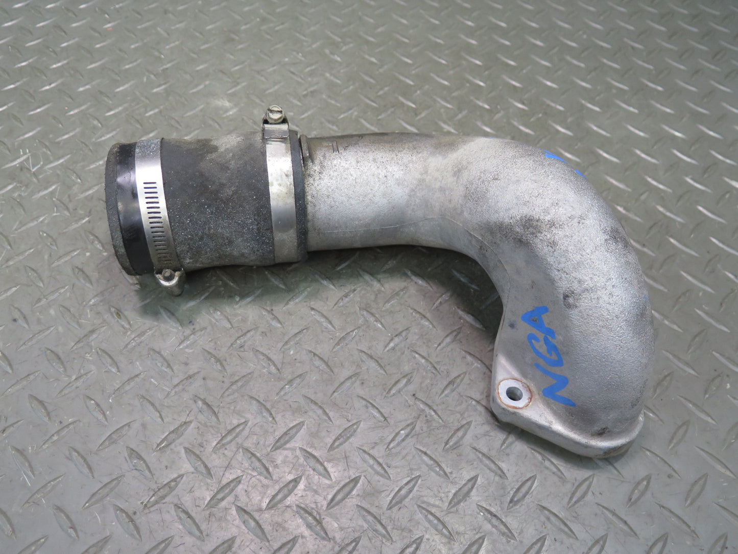 95-97 Nissan Gloria HY33 VQ30DET Turbo Left Intercooler Air Hard Pipe Line OEM