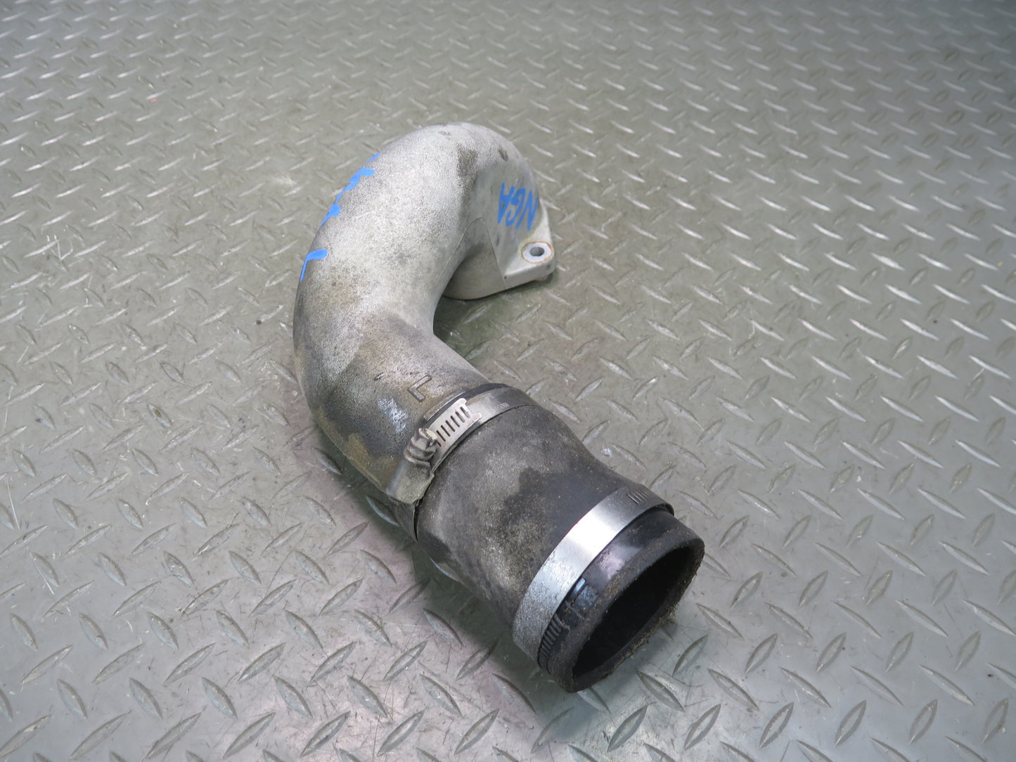 95-97 Nissan Gloria HY33 VQ30DET Turbo Left Intercooler Air Hard Pipe Line OEM