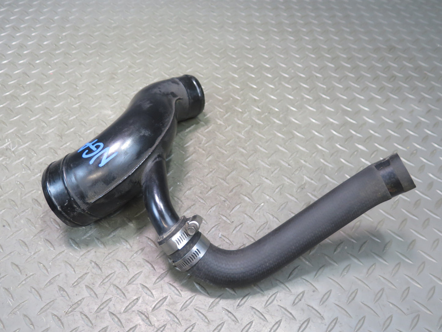 95-97 Nissan Gloria HY33 VQ30DET Turbo Left Intercooler Air Hard Pipe Line OEM