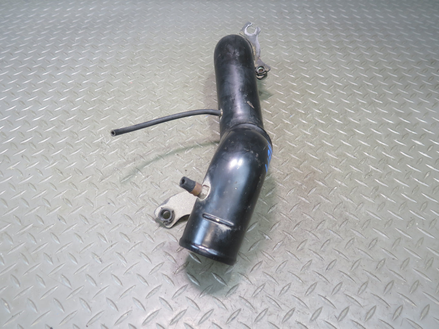 95-97 Nissan Gloria HY33 VQ30DET Turbo Right Intercooler Air Hard Pipe Line OEM