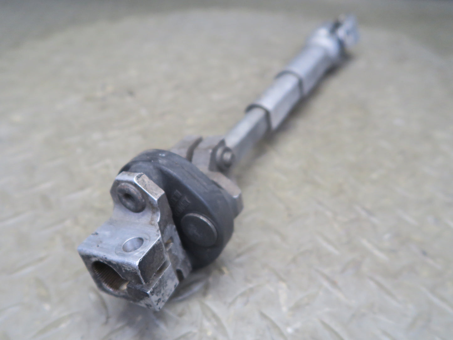 01-06 BMW E46 330Ci Steering Column U Joint Linkage Shaft OEM