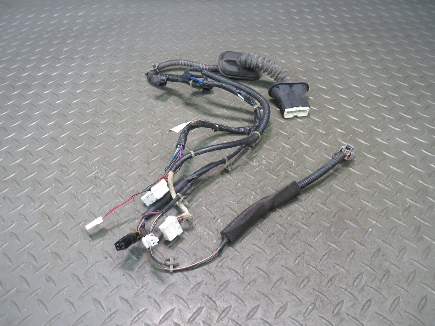 95-97 Nissan Gloria HY33 VIP Rear Right Door Wire Wiring Harness OEM