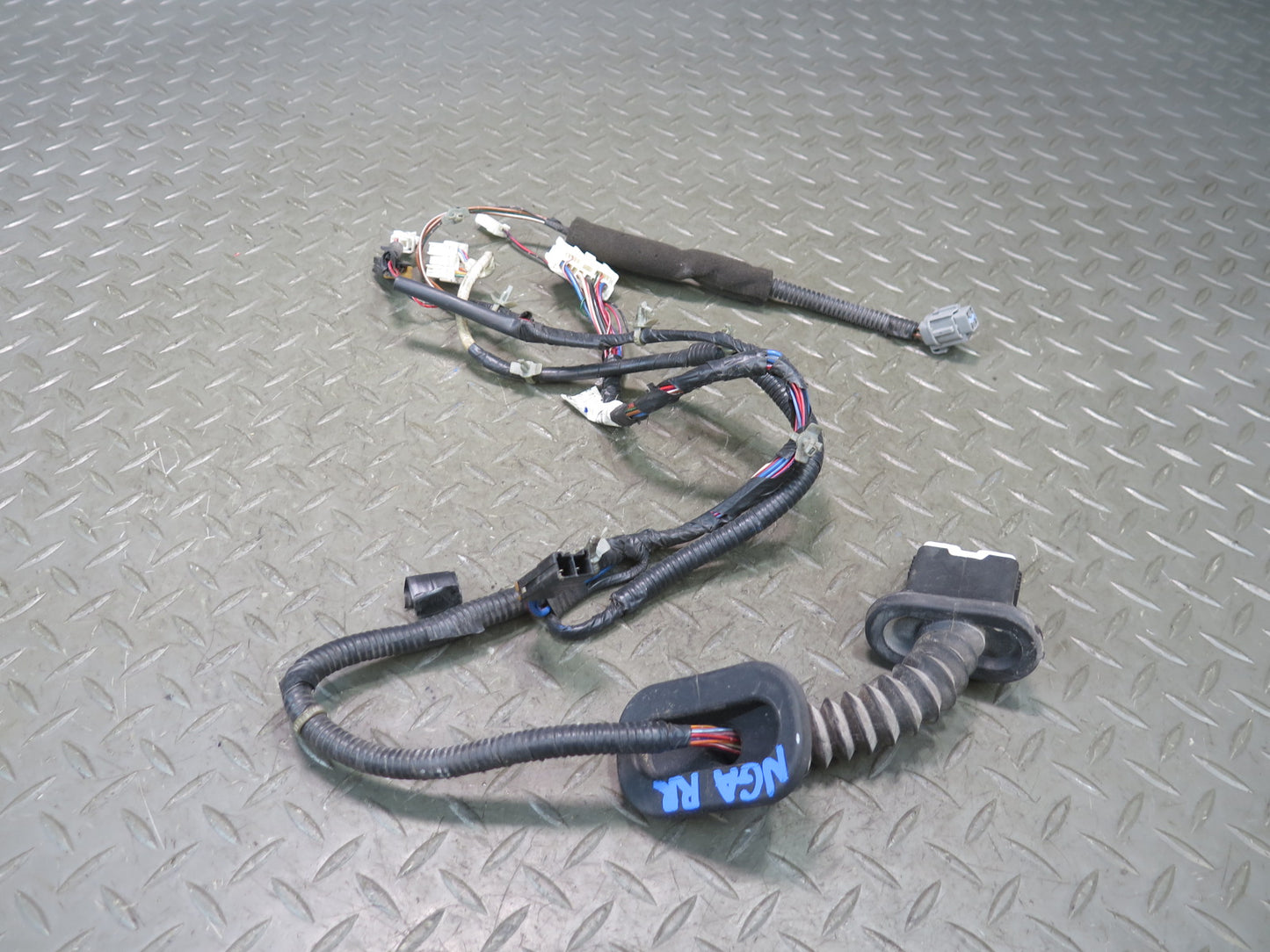 95-97 Nissan Gloria HY33 VIP Rear Right Door Wire Wiring Harness OEM
