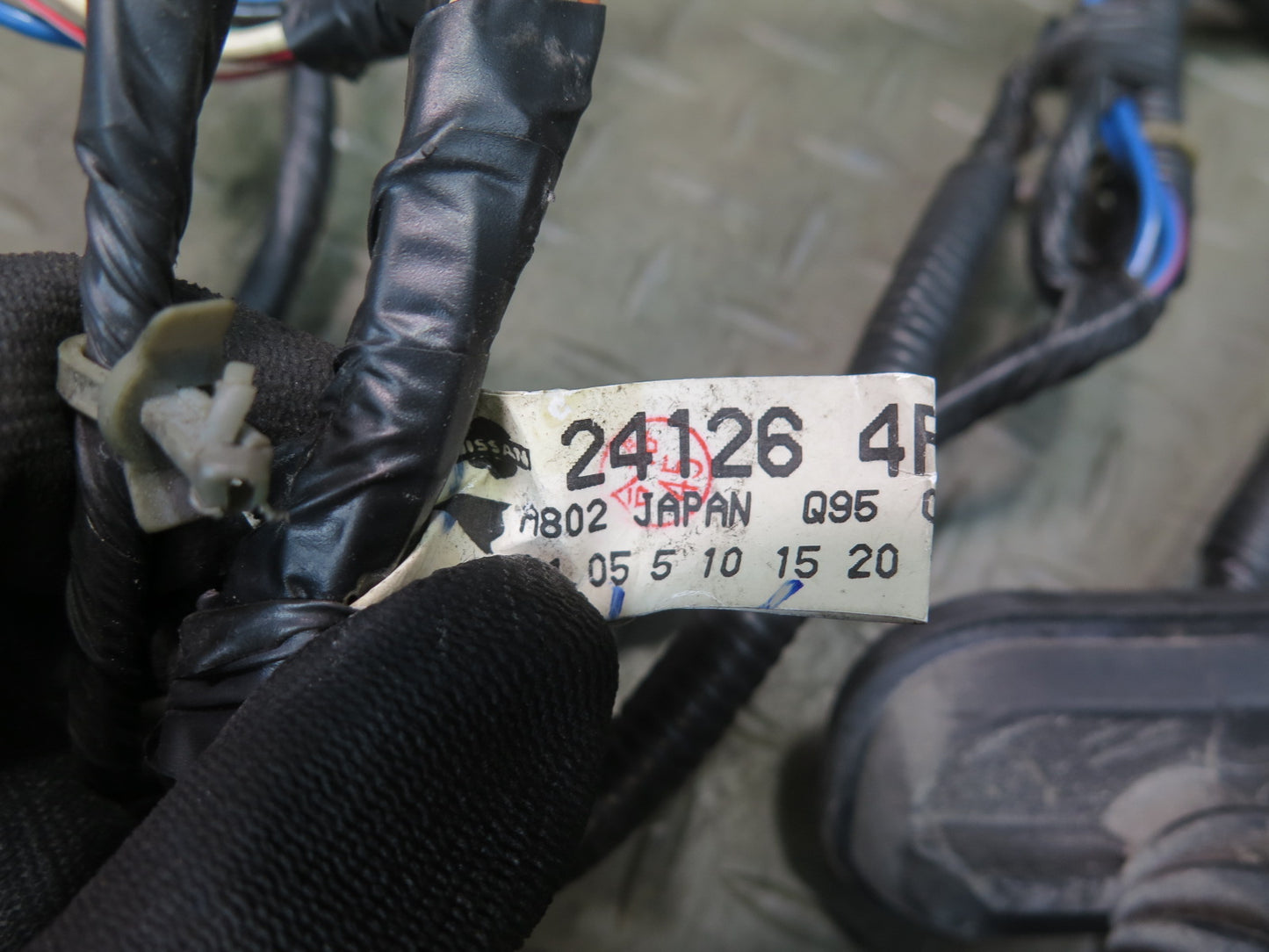 95-97 Nissan Gloria HY33 VIP Rear Left Door Wire Wiring Harness OEM