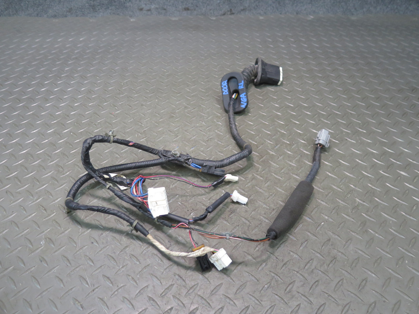 95-97 Nissan Gloria HY33 VIP Rear Left Door Wire Wiring Harness OEM