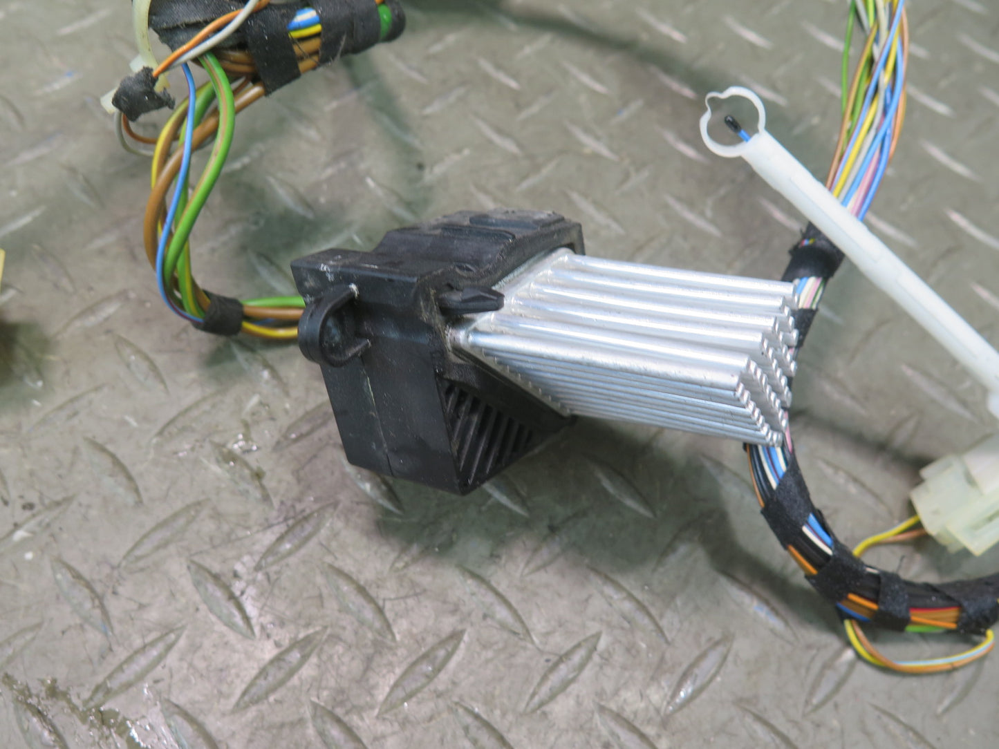 96-99 BMW E36 328iC A/C Heater Flap Servo Door Actuator Motor Wiring Set OEM