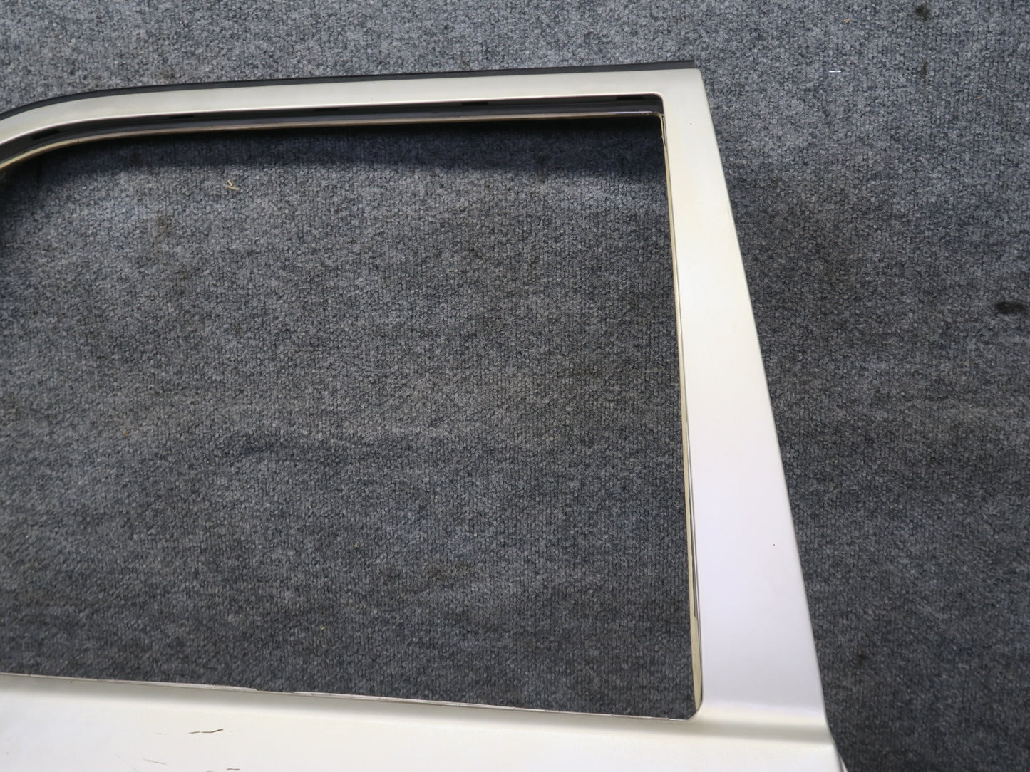 86-93 Mercedes W124 300E Rear Right Door Shell Panel Smoke Silver Metallic OEM