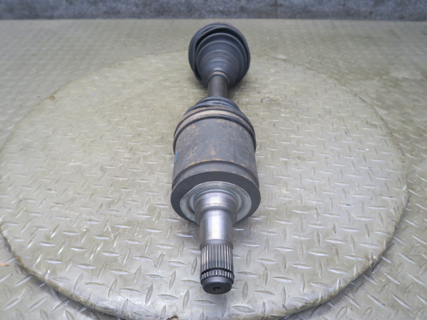 1998-2007 Lexus UZJ100L LX470 AWD Front Right Pass Side Suspension Axle Shaft
