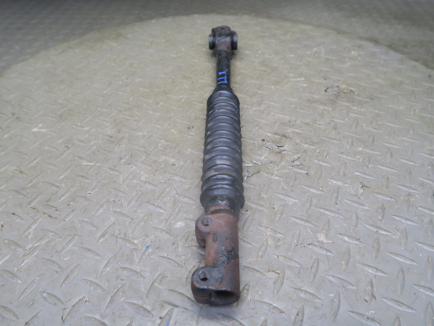 2003-2007 Lexus UZJ100L LX470 Steering Column U Joint Linkage Shaft