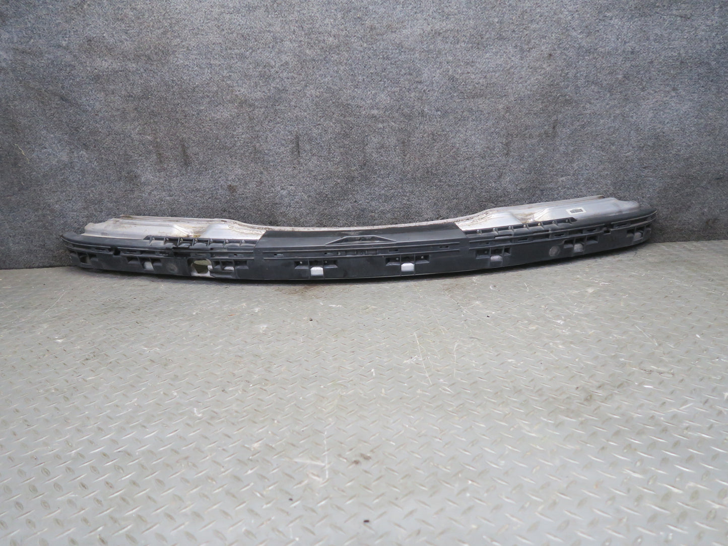 01-06 BMW E46 330ci Front Bumper Impact Reinforcement Bar 8195300 OEM