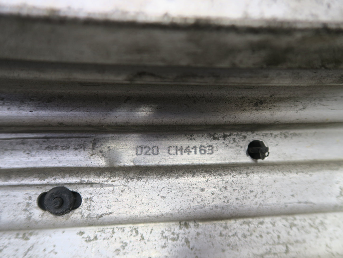 01-06 BMW E46 330ci Front Bumper Impact Reinforcement Bar 8195300 OEM