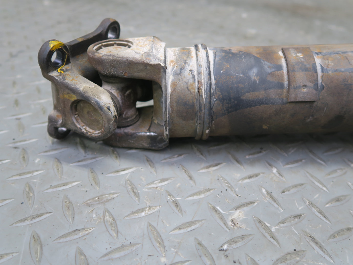 95-97 Nissan Gloria HY33 VQ30DET A/T RWD Rear Drive Shaft Driveshaft 60K OEM