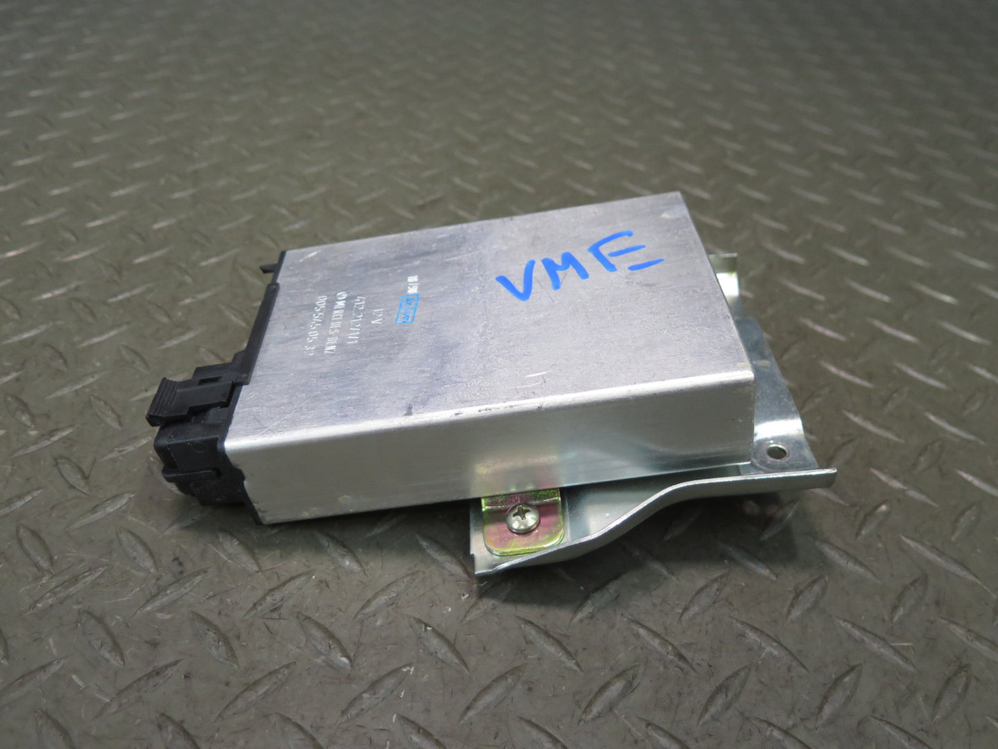 86-93 Mercedes W124 300E Cruise Control Module 0055450532 OEM