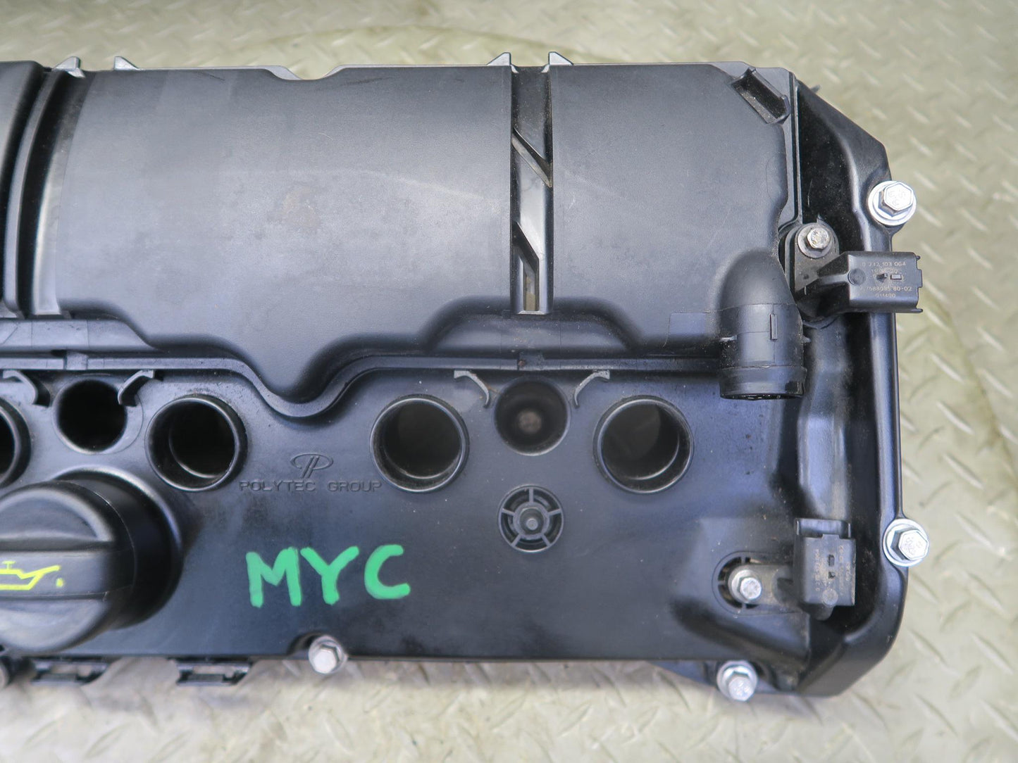 11-13 Mini S R56 R57 R58 R59 N18 Engine Cylinder Head Valve Cover 7603390 OEM