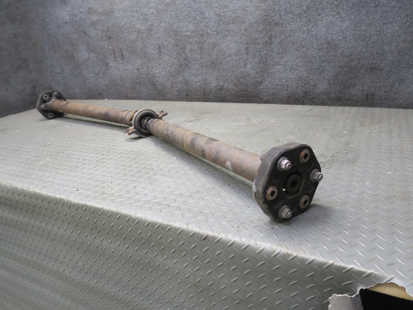 01-06 Lexus LS430 UCF30L RWD Rear Drive Shaft Driveshaft 159K Miles OEM