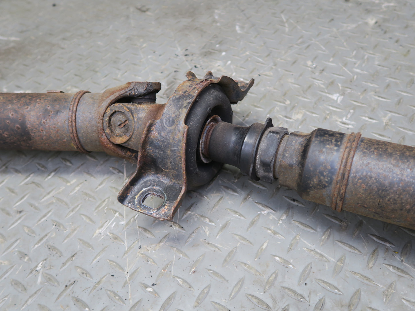 01-06 Lexus LS430 UCF30L RWD Rear Drive Shaft Driveshaft 159K Miles OEM