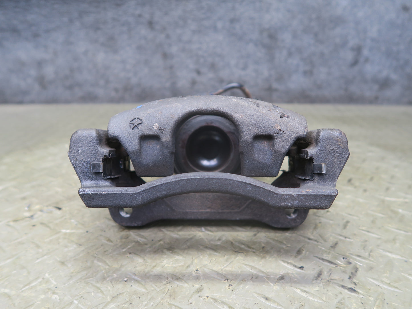 07-10 Jeep Wrangler JK Set of 2 Front Left & Right Brake Caliper OEM