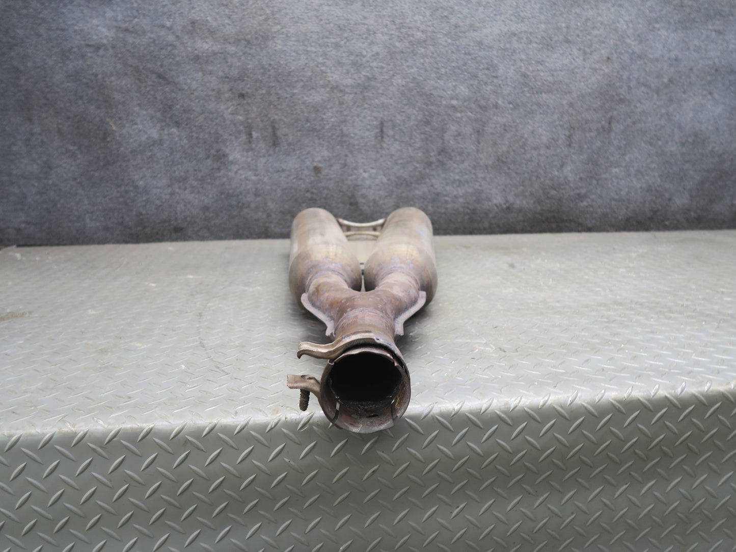 01-06 Lexus LS430 UCF30L Center Exhaust Pipe OEM