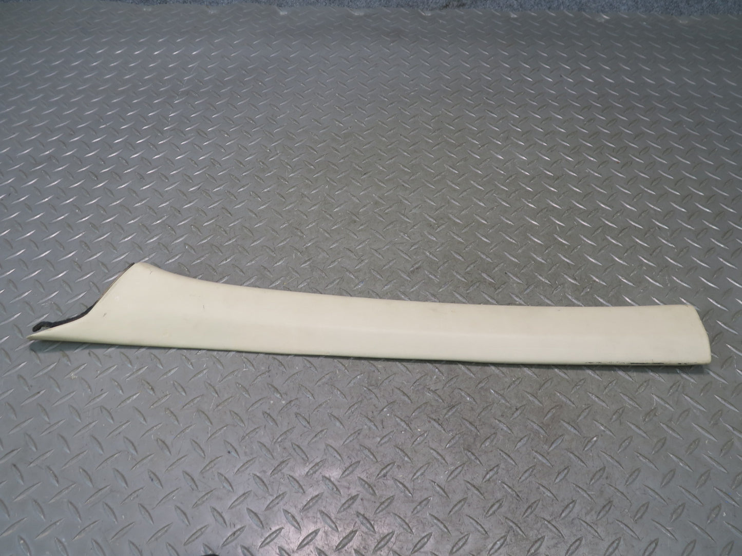 86-93 Mercedes W124 300E Front Left Interior A Pillar Trim Panel 1246920389 OEM