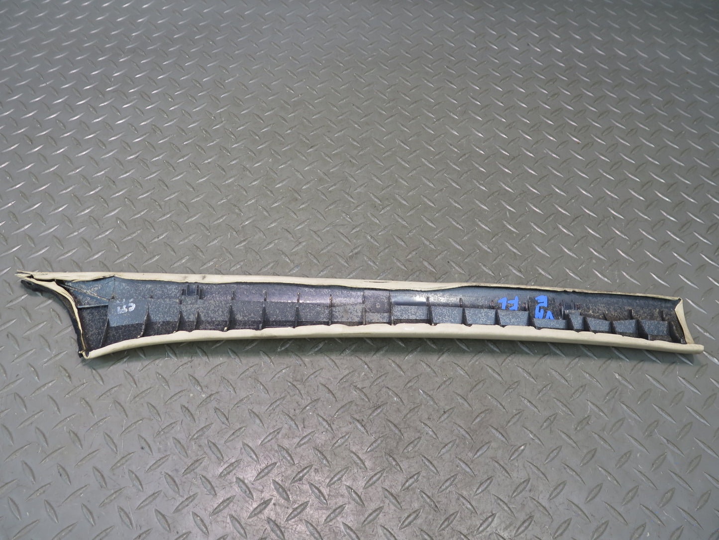 86-93 Mercedes W124 300E Front Left Interior A Pillar Trim Panel 1246920389 OEM