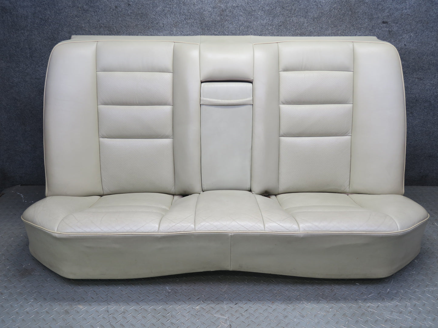 90-93 Mercedes W124 300E Rear Seat Upper & Lower Leather Cushion Set Beige OEM