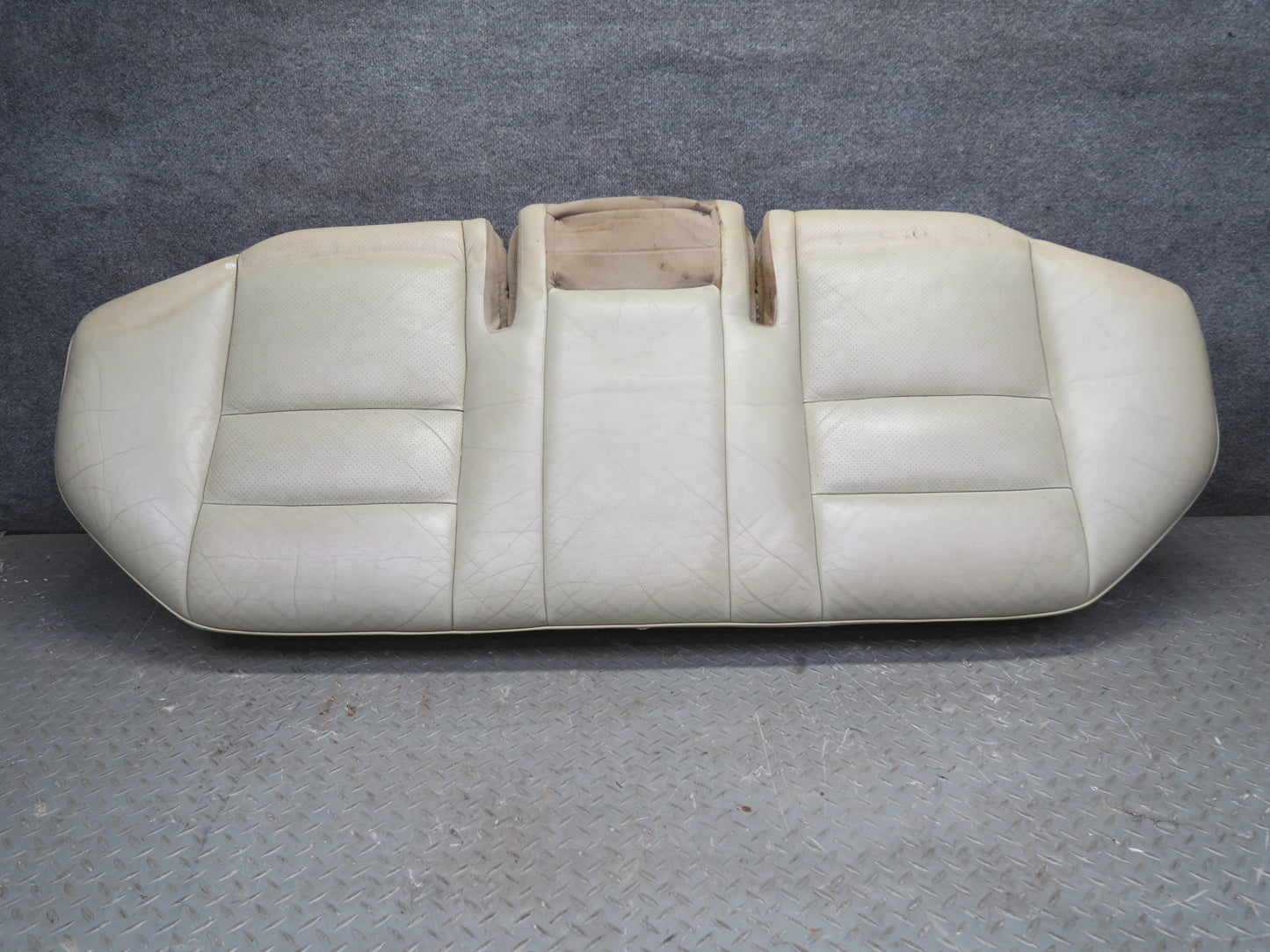 90-93 Mercedes W124 300E Rear Seat Upper & Lower Leather Cushion Set Beige OEM