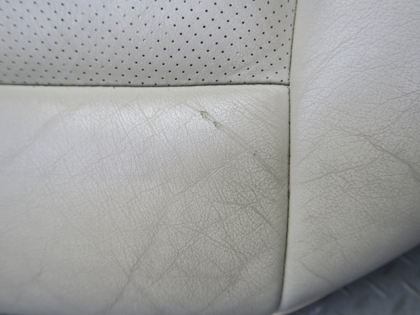 90-93 Mercedes W124 300E Rear Seat Upper & Lower Leather Cushion Set Beige OEM