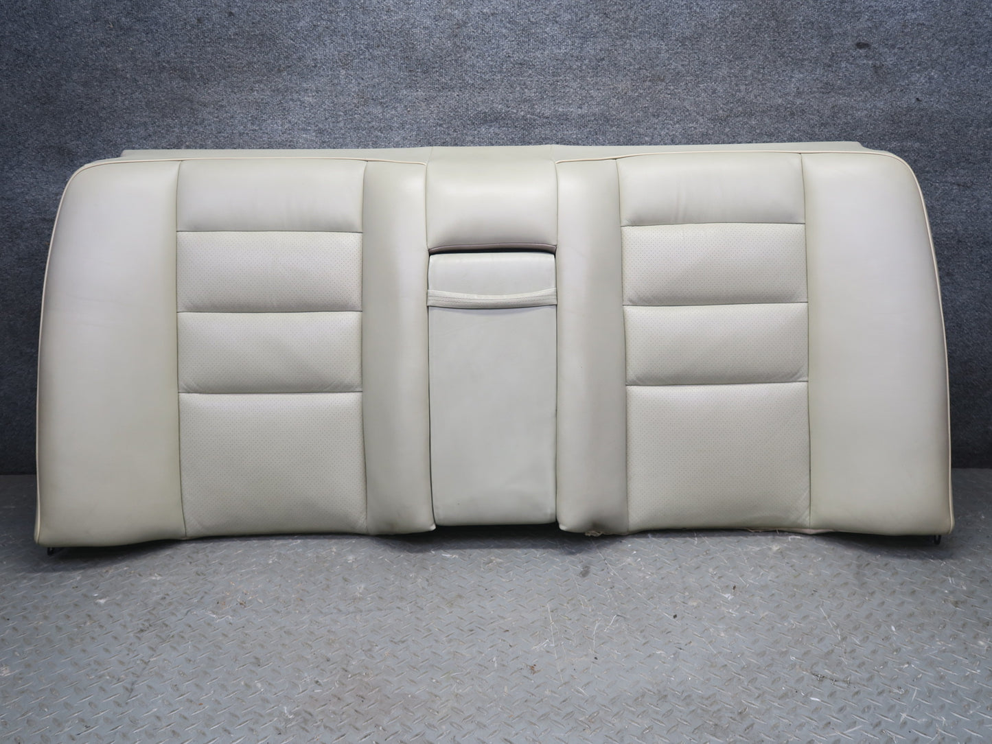 90-93 Mercedes W124 300E Rear Seat Upper & Lower Leather Cushion Set Beige OEM