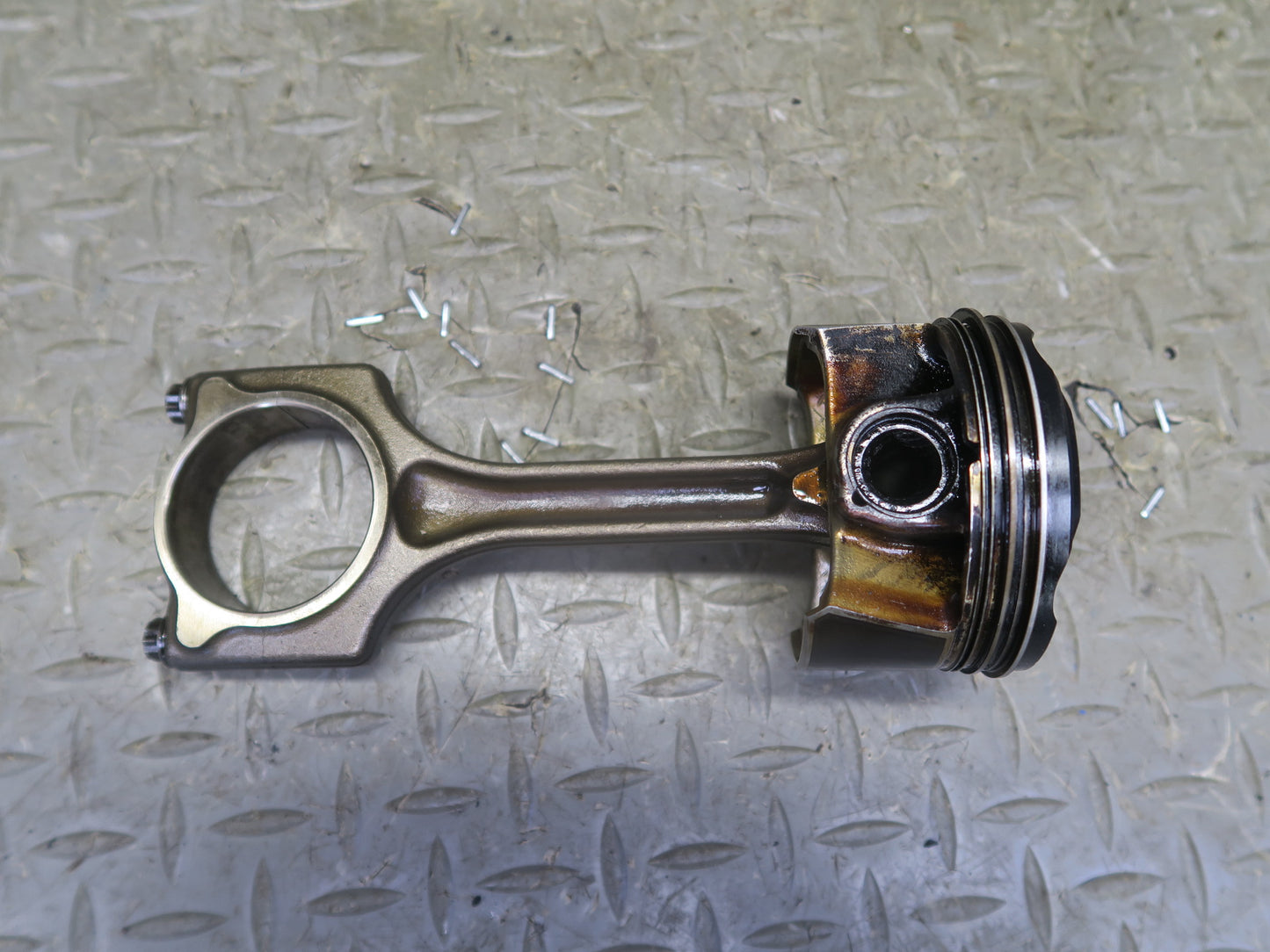 11-13 Mini S R56 R57 R58 R59 N18 Set of 2 Engine Piston w Connecting Rod OEM