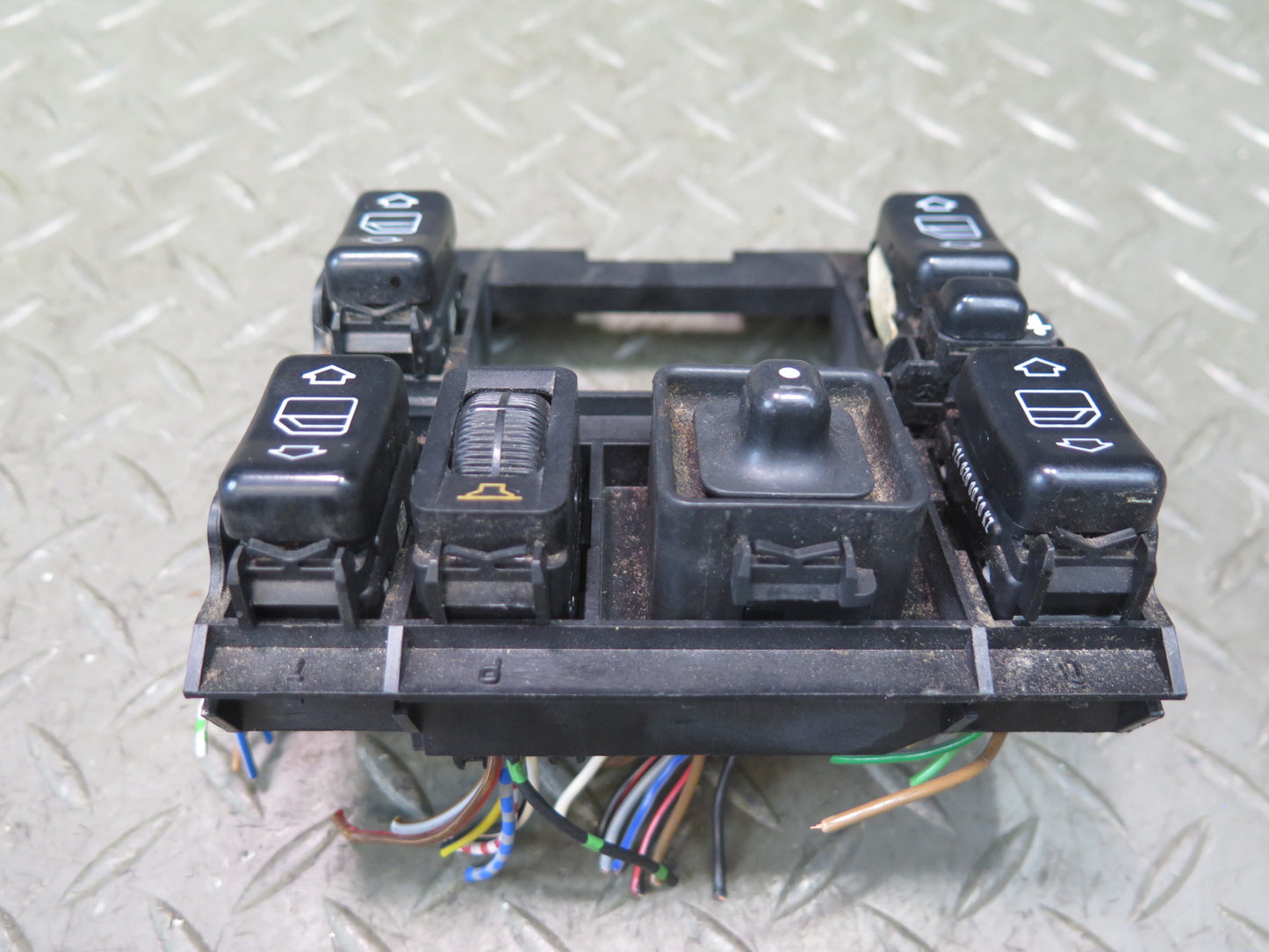 86-93 Mercedes W124 300E Window Side Mirror Adjust Dimmer Switch Panel 124821017