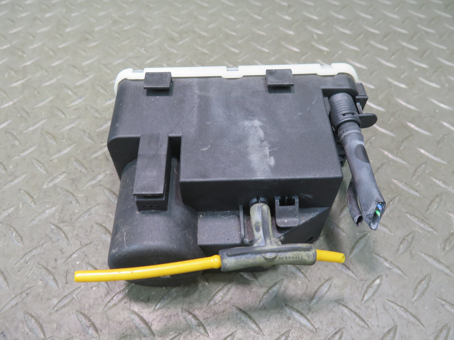 86-93 Mercedes W124 300E Central Lock Door Locking  Vacuum Pump 1248001148 OEM